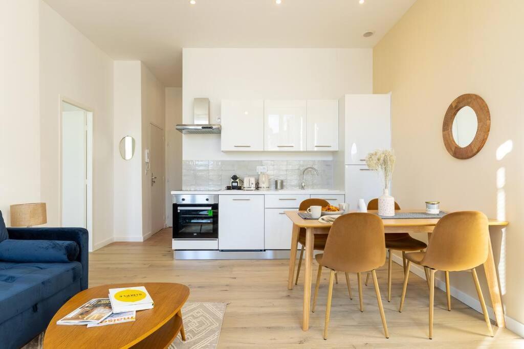Apartamento Super T2 Proche Du Cours Julien Marsella Exterior foto